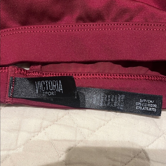 Victoria Secret Burgundy Sports Bra Bralette Criss Cross Back Athleisure - Picture 6 of 8